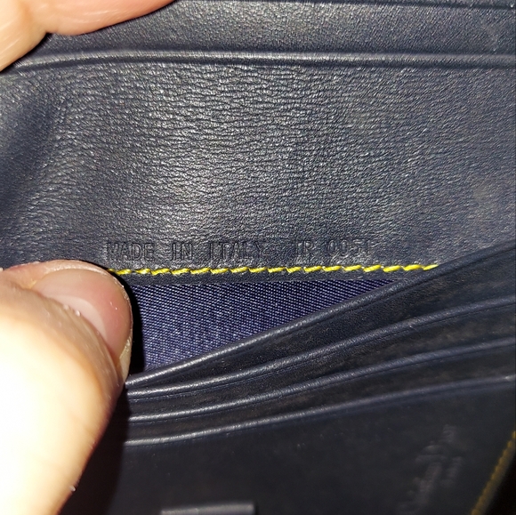 CHRISTIAN DIOR🔥🔥🔥 - Picture 10 of 17